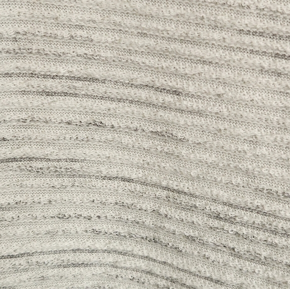 SOLD Forever 21 Gray tunic sweater, long sleeve with front tie, size small - Picture 5 of 8